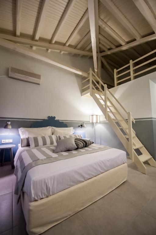 Alkyon Hotel Patitiri  Room photo